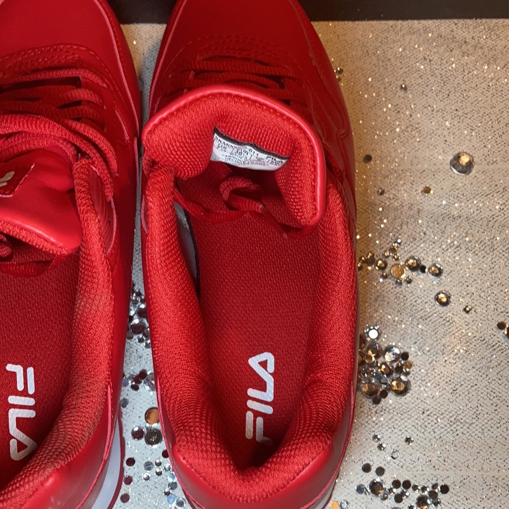 Fila athletic shoes - Picture 16 of 16